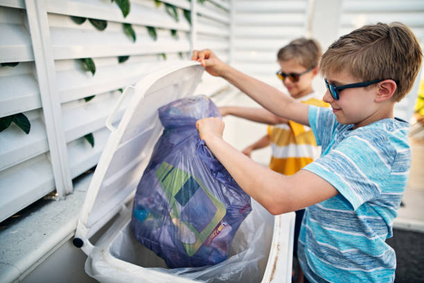 Best Yard Waste Removal  in Prairie City, IA