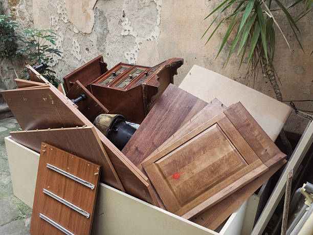 Basement Cleanout Services in Prairie City, IA